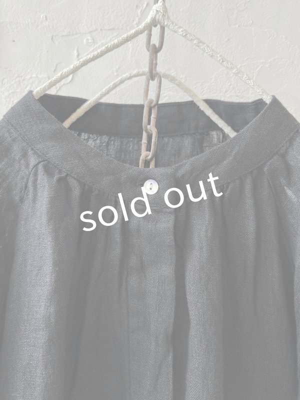 画像2: 08mab/リネンシャンブレーラグランブラウス・黒 (2)