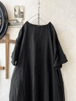 画像2: 08mab/リネンシャンブレーAラインワンピース・黒 (2)