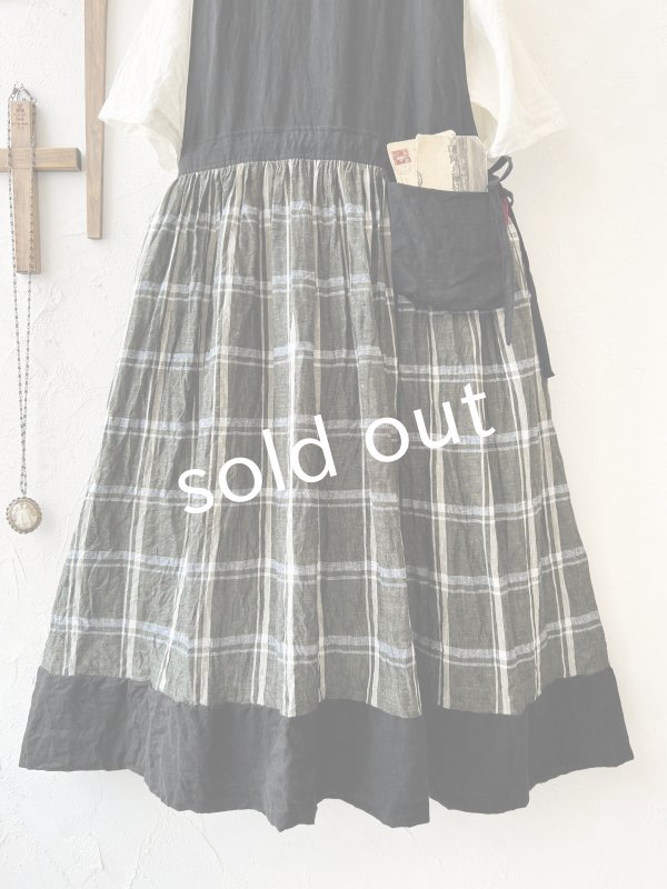 画像3: MARCHE' DE SOEUR／バッククロスワンピース・黒×グリーンチェック (3)