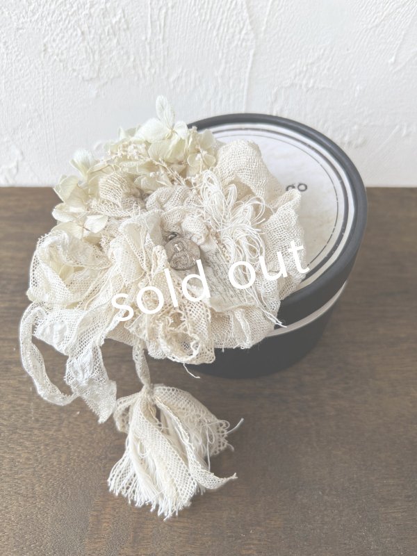 画像2: pollenbienco／アンティークレースのコサージュ・C (2)