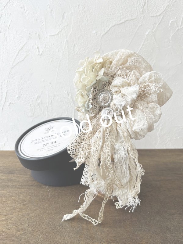 画像2: pollenbienco／アンティークレースのコサージュ・D (2)