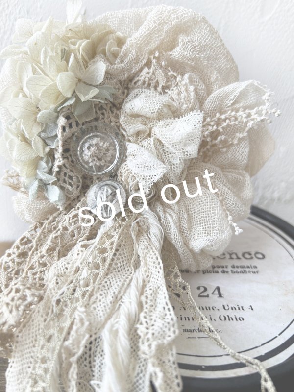 画像5: pollenbienco／アンティークレースのコサージュ・D (5)