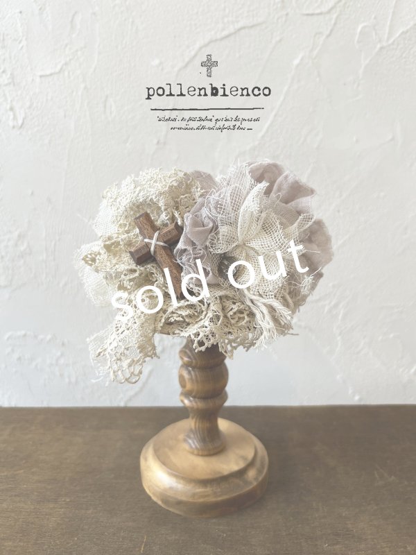 画像2: pollenbienco／アンティークレースのクッションブレスレット・くすみピンク (2)