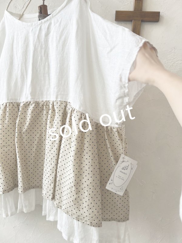 画像2: shizuka's/フレンチ袖レイヤードブラウス・ベージュドット (2)