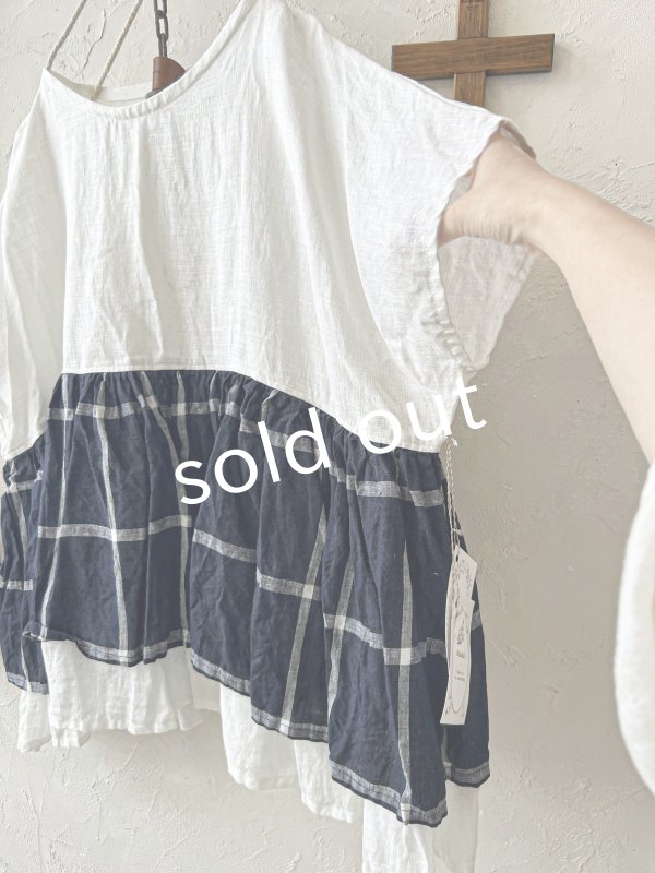 画像2: shizuka's/フレンチ袖レイヤードブラウス・ネイビーチェック (2)
