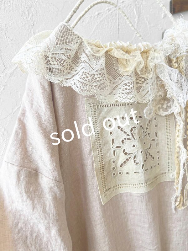 画像4: pollenbienco/アンティークレースのギャザーワンピース・ピンクベージュC (4)