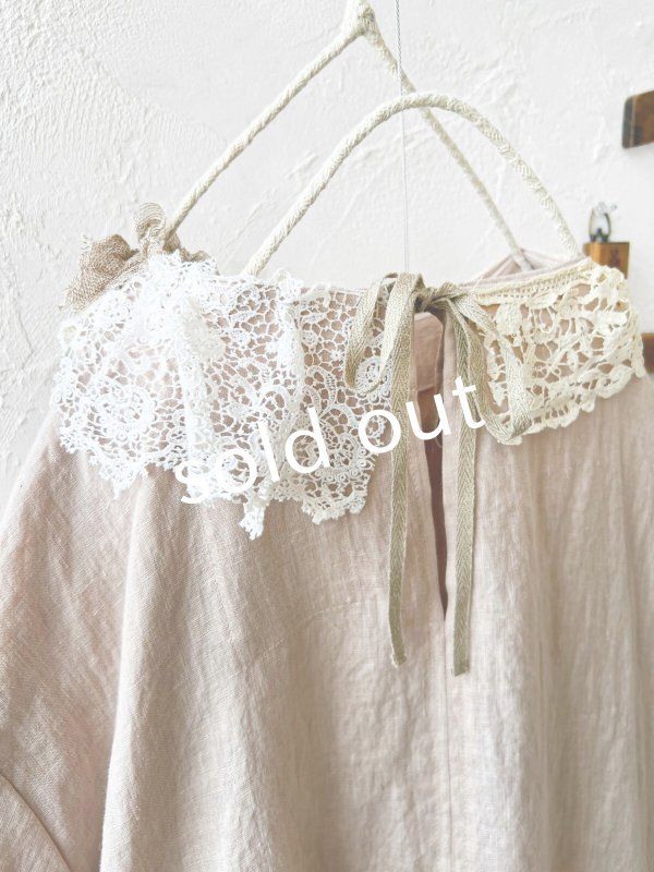 画像10: pollenbienco/アンティークレースのギャザーワンピース・ピンクベージュA (10)