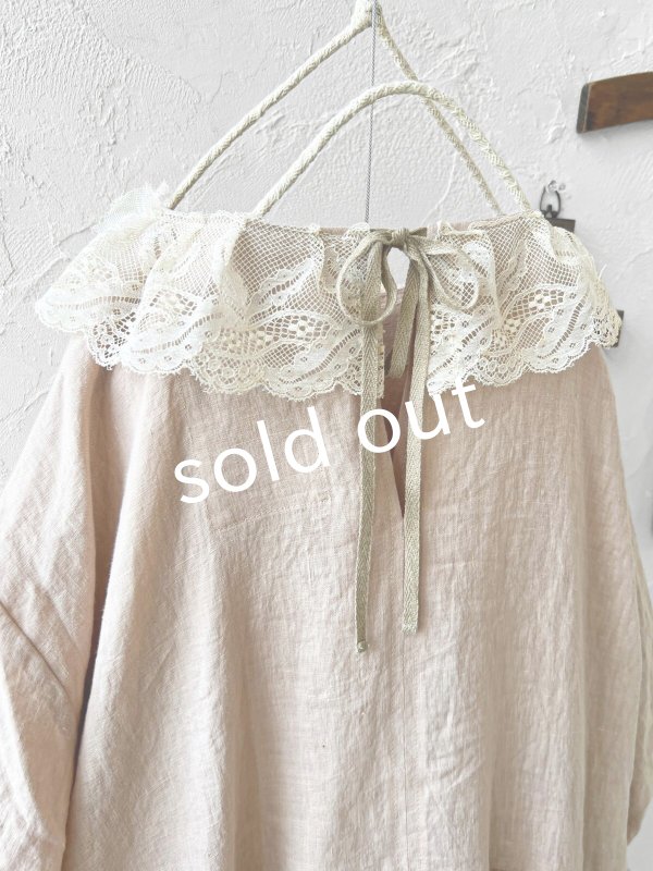 画像9: pollenbienco/アンティークレースのギャザーワンピース・ピンクベージュC (9)