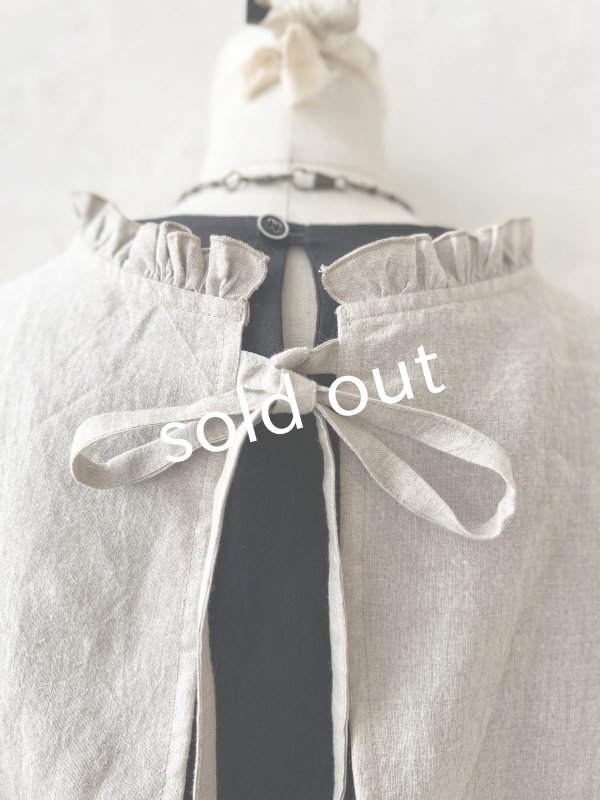 画像11: kosatofuku/フリルケープ付のリネンローギャザーワンピース・黒 (11)