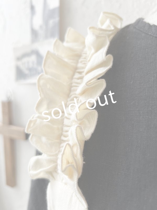 画像10: kosatofuku／フリルショルダーとプリーツリボンのワンピース・ アイボリー (10)