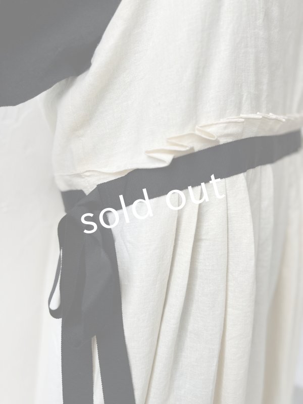 画像7: kosatofuku／フリルショルダーとプリーツリボンのワンピース・ アイボリー (7)