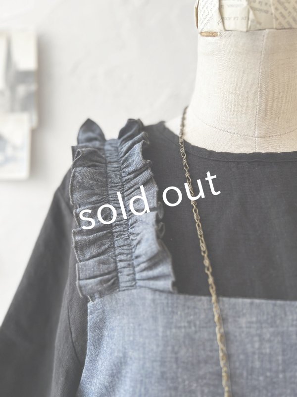 画像5: kosatofuku/フリルショルダーとプリーツリボンのワンピース・デニム (5)