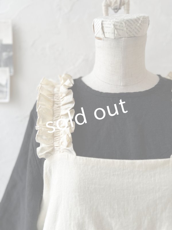 画像5: kosatofuku／フリルショルダーとプリーツリボンのワンピース・ アイボリー (5)