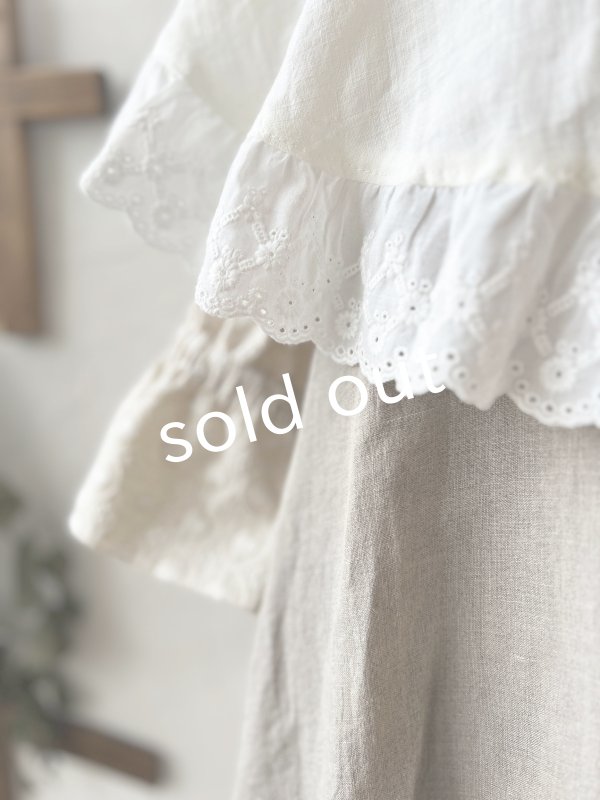 画像5: kosatofuku/フリルケープ付のリネンローギャザーワンピース・生成り (5)
