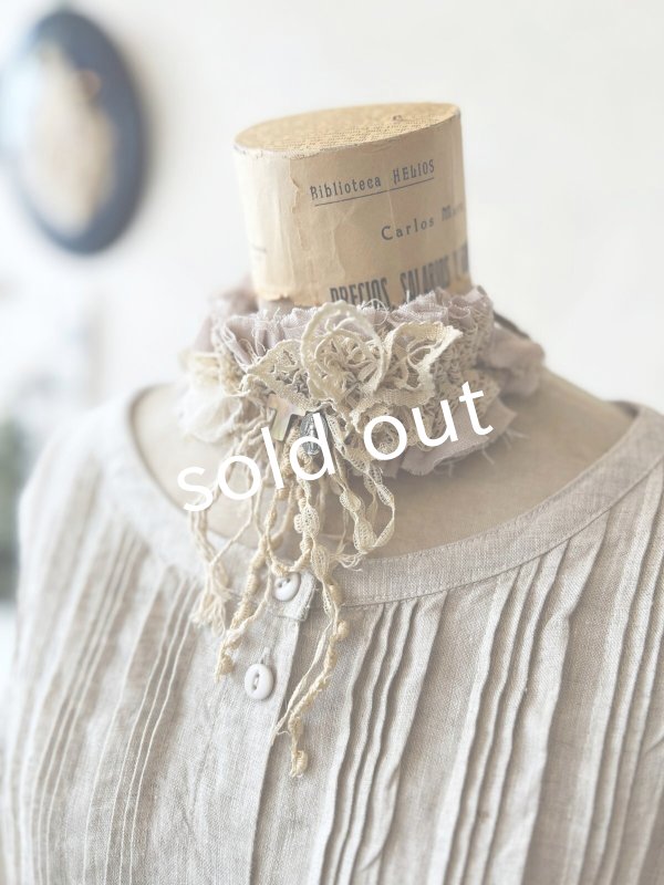 画像2: pollenbienco／アンティークレースのチョーカー・くすみピンク (2)