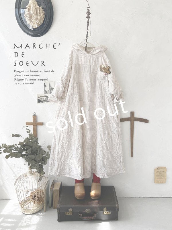 画像3: MARCHE' DE SOEUR／Ａラインフードワンピース・パッチワーク (3)