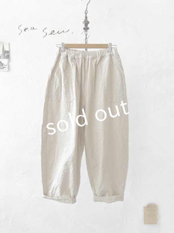 画像1: seasew.／501 キャンバス後切替コクーンパンツ・生成り (1)