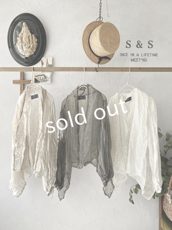 画像1: shizuka's/リネンガーゼのパフ袖ジレ・オフ (1)