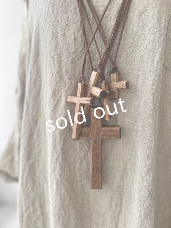 画像2: MARCHE' DE SOEUR／木の十字架ネックレス (2)