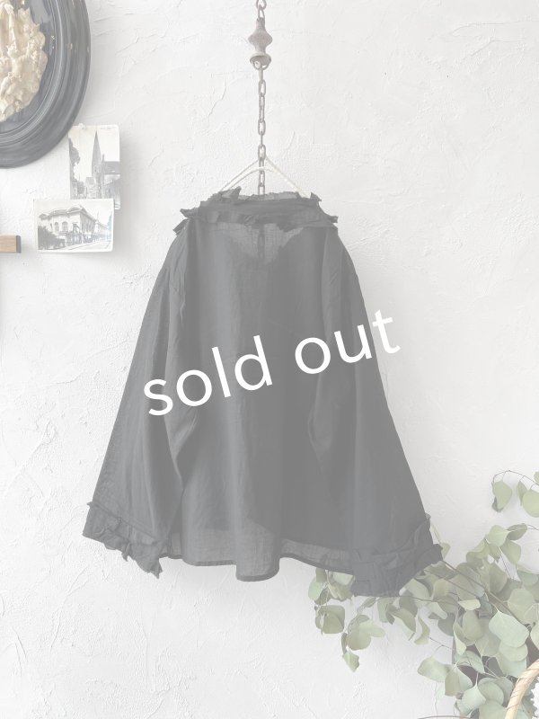 画像4: SO／カーブフリルブラウス・ブラック (4)