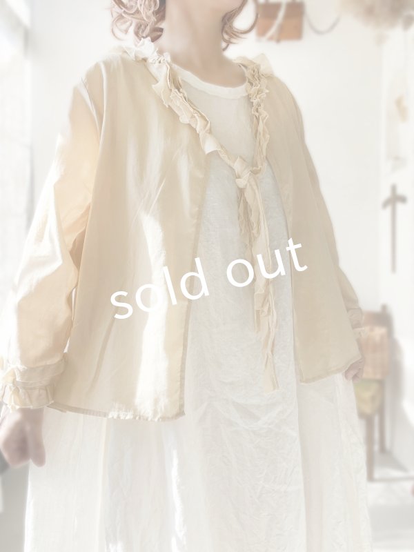 画像17: SO／カーブフリルブラウス・ブラック (17)