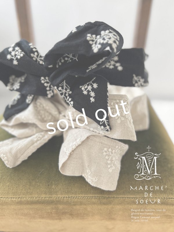 画像2: MARCHE' DE SOEUR／刺繍のワイヤーターバン (2)