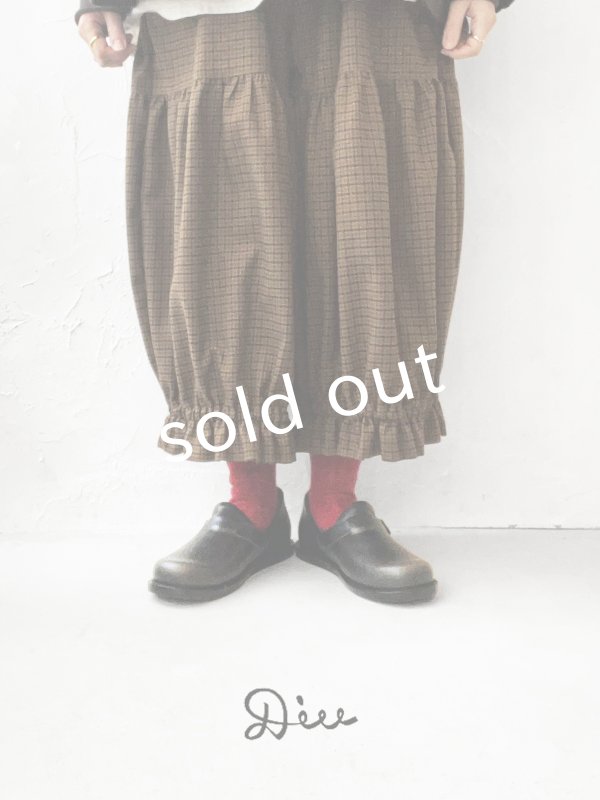 画像2: Diu／本革ベルトシューズ・ブラック (2)