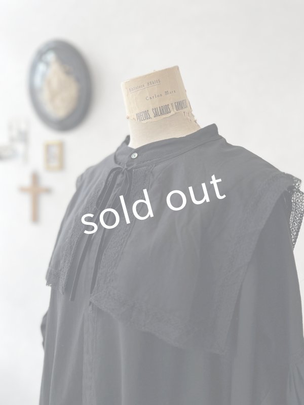 画像3: SO／ティペット付きギャザーワンピース・ブラック (3)