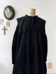 画像2: SO／ティペット付きギャザーワンピース・ブラック (2)