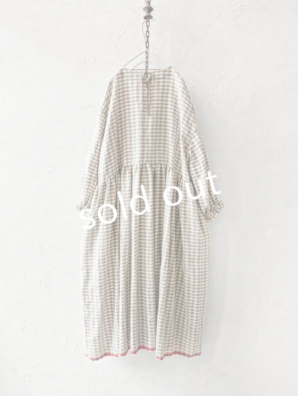 画像9: MARCHE' DE SOEUR／ギャザーワンピース・赤耳ギンガムチェック (9)