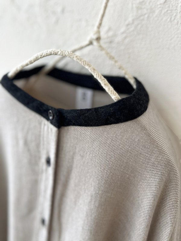 画像2: SO／バルーンスリーブブラウス・ナチュラル (2)