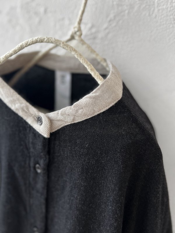 画像2: SO／バルーンスリーブブラウス・スミクロ (2)