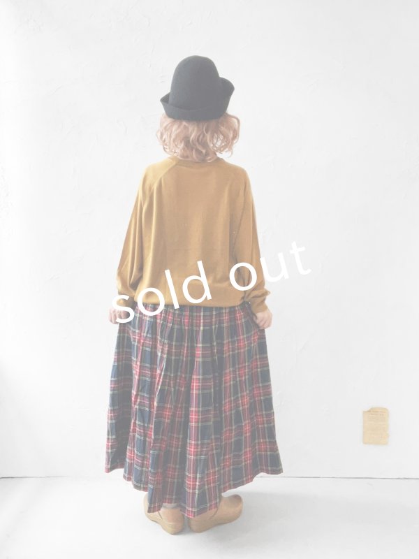 画像10: SO／ワイドラグランニットプルオーバー・キャメル (10)