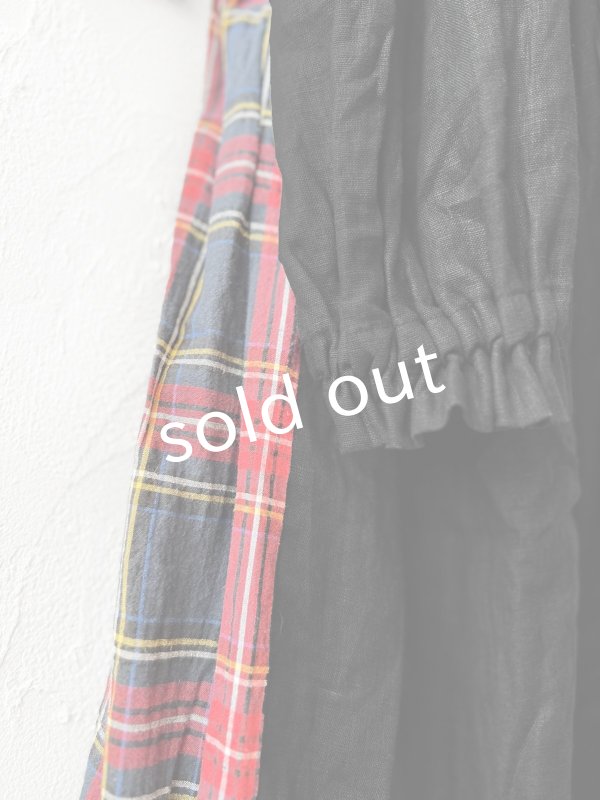 画像5: Avenue／赤チェック切り替えギャザーワンピース・黒 (5)