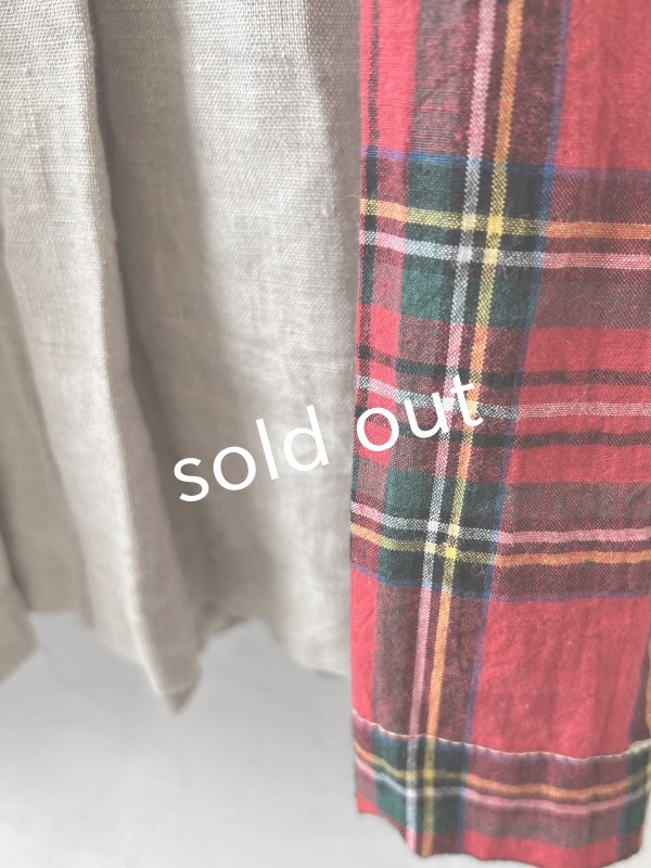 画像2: Avenue／赤チェック切り替えギャザーワンピース・生成り (2)