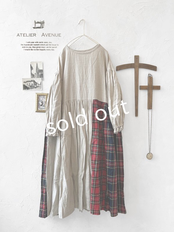 画像1: Avenue／赤チェック切り替えギャザーワンピース・生成り (1)
