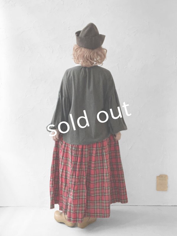 画像9: ubasoku/バイカラー起毛パフ袖ブラウス・チャコール (9)