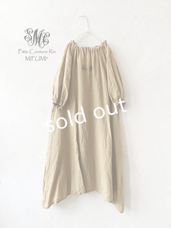 画像1: mifumi／コラボ刺繍yuiワンピース・マスタードイエロー (1)