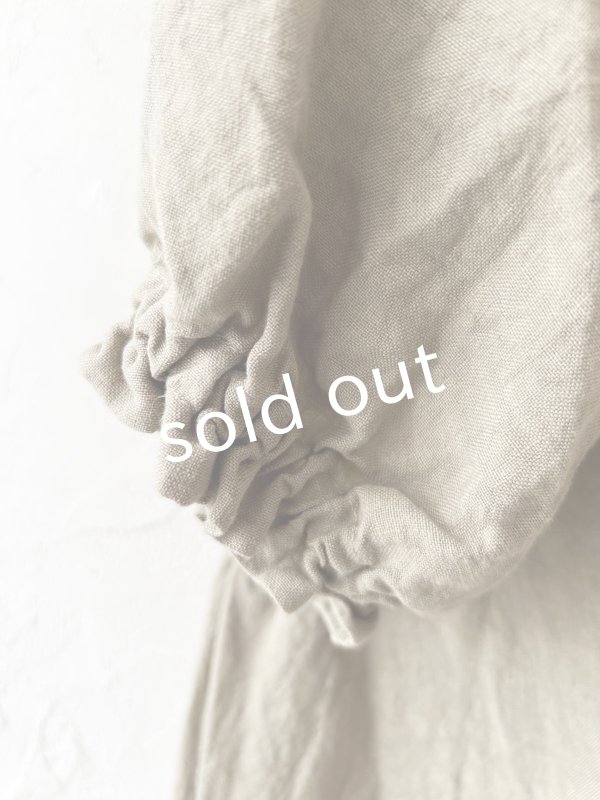 画像3: mifumi／コラボ刺繍yuiワンピース・カーキ (3)