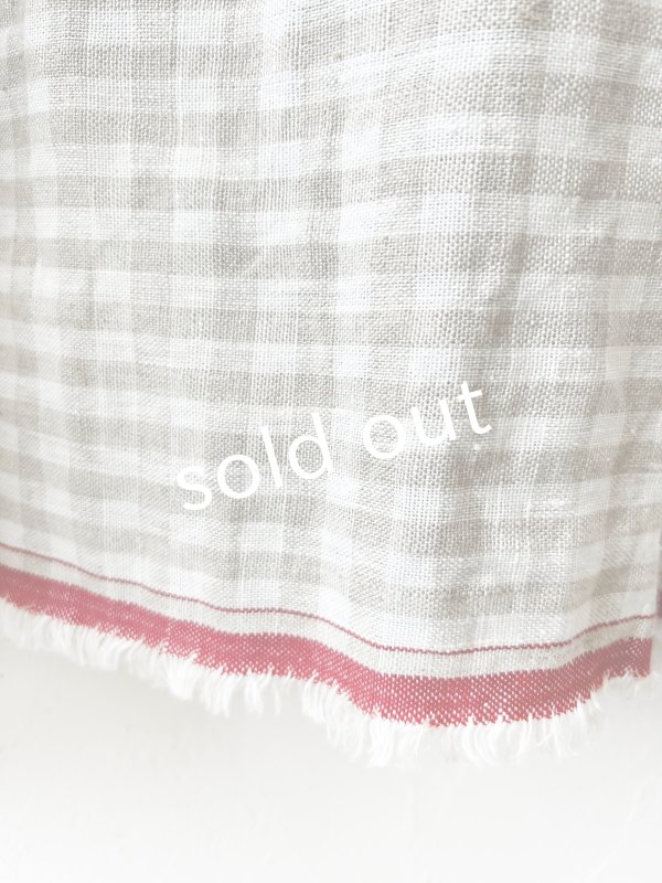 画像4: mifumi／コラボ刺繍yuiワンピース・赤耳チェック (4)