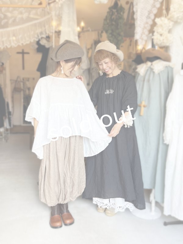 画像9: mifumi／コラボ刺繍yuiワンピース・濃灰 (9)