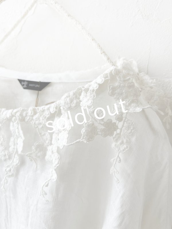 画像2: mifumi／お花たちのブラウス・オフ (2)