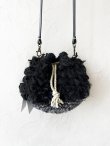 画像2: toromeco／裂き編みフリンジ巾着ポシェット・black mix (2)