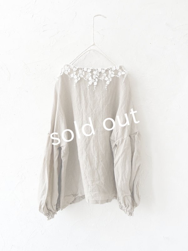 画像5: mifumi／お花たちのブラウス・麻色 (5)