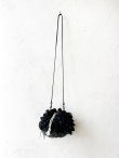 画像9: toromeco／裂き編みフリンジ巾着ポシェット・black mix (9)