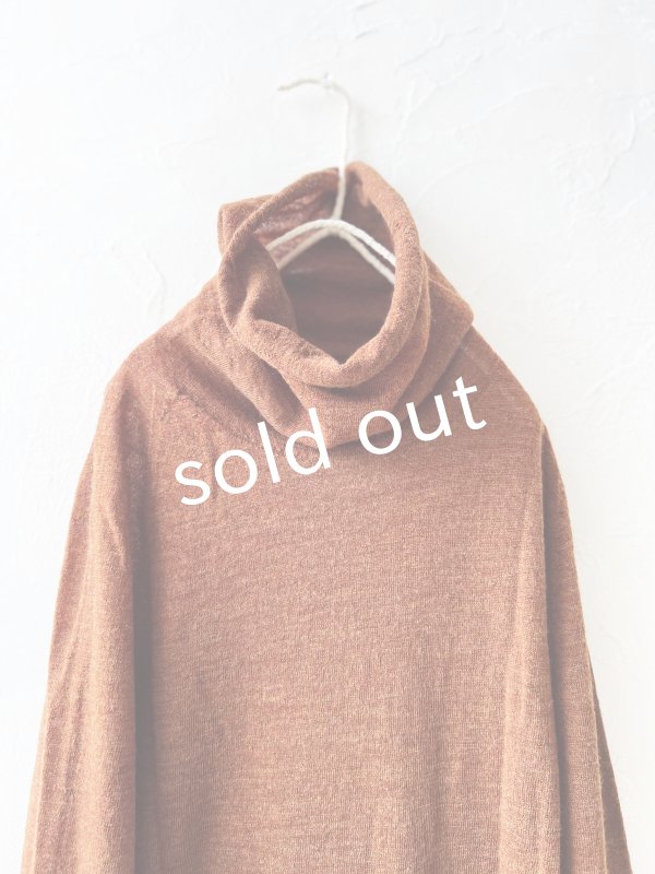 画像2: 【半額SALE】SO／ゆるタートルニットプルオーバー・ブラウン (2)