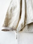 画像5: ubasoku/0200 刺繍の裾りぼんプルオーバー・ナチュラル (5)
