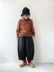 画像9: SO/ゆるタートルニットプルオーバー・ブラウン (9)