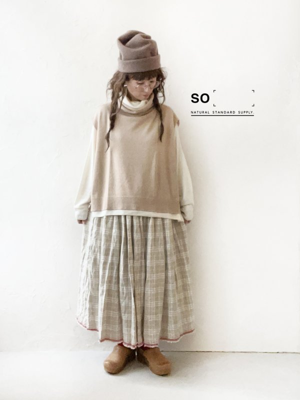 画像1: SO/オフタートルベスト・ベージュ (1)