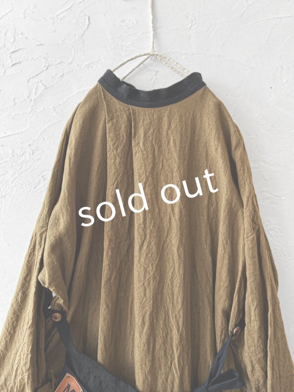 画像2: MARCHE' DE SOEUR/種蒔のワンピース・マスタードブラウン (2)